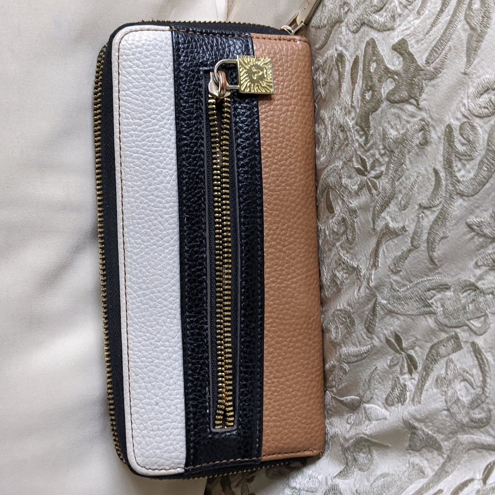 Anne Klein Clutch Wallet